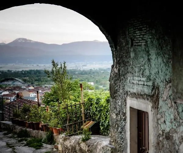 Dimore Abruzzo - La Vista Holiday home Celano